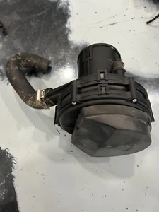 ⭐ 00-06 Bmw E46 325 330 secondary smog air injection pump Oem 7553056  7 553 056 - Bild 1 von 2