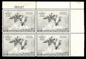 MOMEN: US BRIEFMARKEN #RW18 DUCK BLOCK POSTFRISCH OG NH SS/VZ JUMBO LOT #77081 - Bild 1 von 2