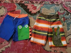 2 pairs Gymboree boys swim trunks board shorts dinosaur & alligator stripes 6 - Picture 1 of 3