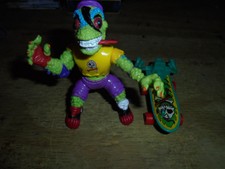Playmates Toys 1990 Teenage Mutant Ninja Turtles Mondo Gecko figure complete