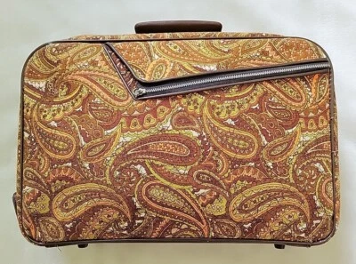 VTG 60s 70s Mod Suitcase Slumber Party Sleepover Bag Luggage Brown Barbie Key - Image 1 of 4