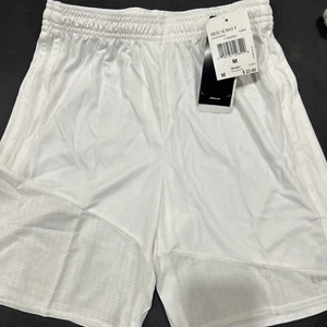 ADIDAS REGI 16 SHORTS White Size Medium Youth New With Tags - Picture 1 of 7