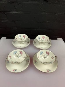Lot de 4 tasses à thé et soucoupes anciennes fleurs Schirnding Bavière - Photo 1 sur 6