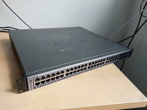 Netgear M5300-52G3 GSM7352 ProSAFE 48 ports managed L3 gigabit - Picture 1 of 7
