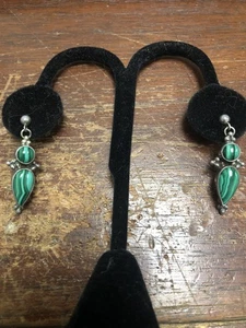 VINTAGE STERLINGSILBER RUND TROPFEN MALACHIT SÜDWESTLICHE OHRSTECKER OHRHÄNGER - Bild 1 von 9