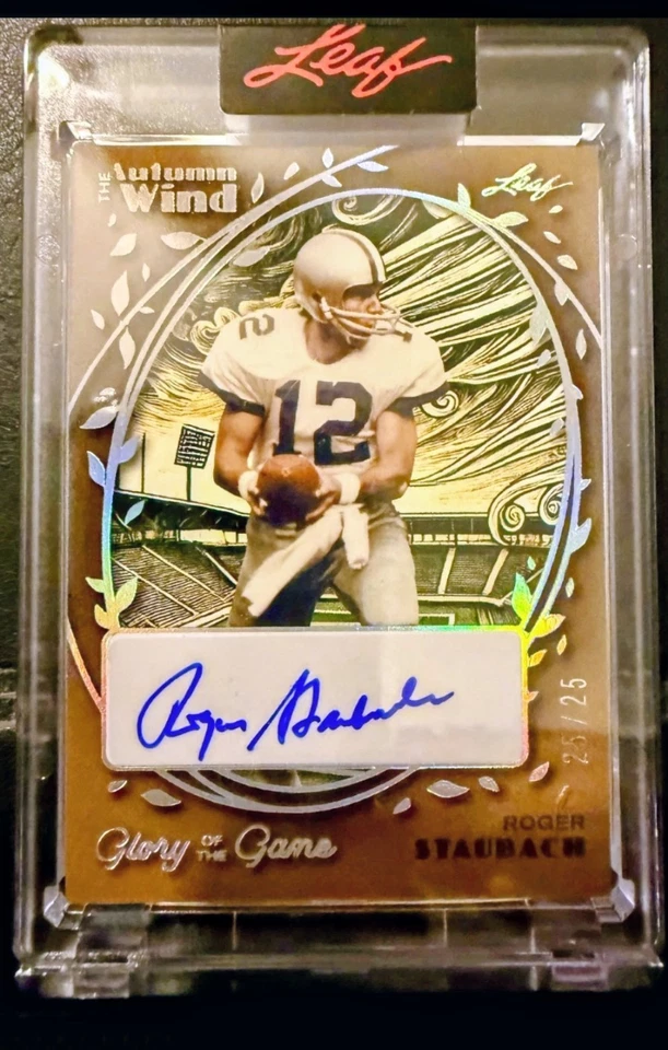 Hoja Gloria del Juego 2025 Roger Staubach Auto Otoño Viento/25 Sellado de Fábrica  Foto 1 de 1