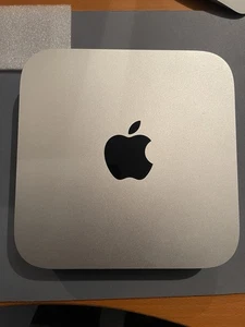 Apple Mac mini (Intel Core i7 4. Gen, 2,6GHz, 164GB RAM, 256GB SSD) + Magic Mous - Bild 1 von 2