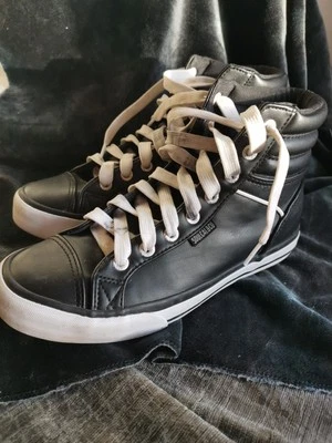 Soulcal And Co Black And White Hitop Trainers, Size 5 - Image 1 of 4
