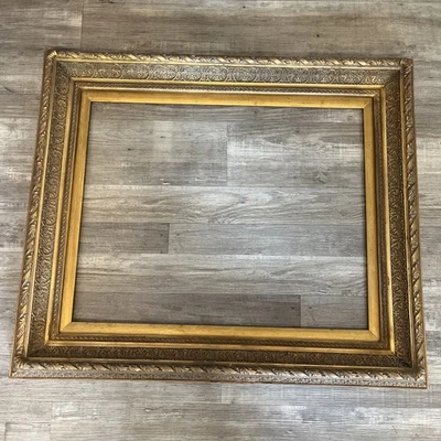 Antiguo marco de madera dorada ornamentado barroco estilo rococó hoja de oro yeso Foto 1 de 4