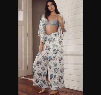 Nuevo Conjunto Pijama Mujer M Printfresh Anthropologie Caniches Parisinos Satén París Foto 1 de 4