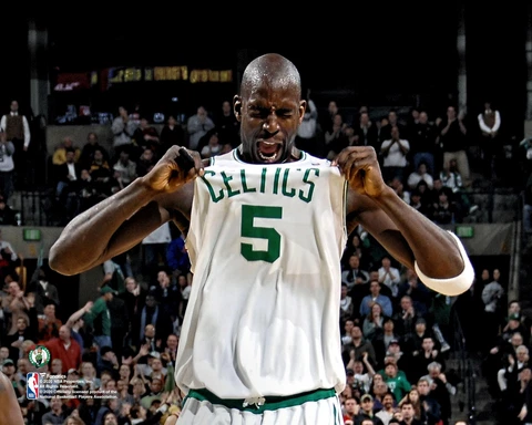 Kevin Garnett Boston Celtics Unsigned Celebration 8" x 10" Photo - Fanatics Cover