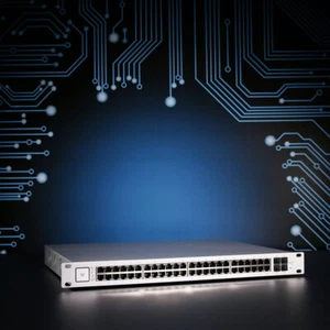 Ubiquiti UniFiSwitch US-48-500W Managed PoE+ Switch // 48x GbE , 2x SFP+, 1x SFP - Photo 1/7