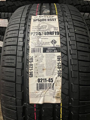 2 New 255 40 19 Dunlop SP Sport 5000 DSST Run Flat Tires - Image 1 of 4