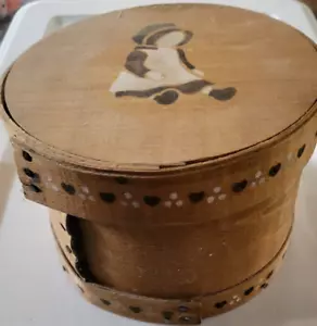 Vintage rustikaler hölzerner runder Käse, Hutbox Folk Country kleines Bauernhausmädchen - Bild 1 von 8
