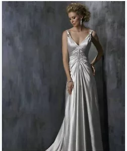 Maggie Sottero Silver Embellished Wedding Dress Bridal Bride Gown size 10 - Picture 1 of 12