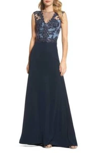 VESTIDO TADASHI SHOJI MALLA BORDADA CREPÉ AZUL MARINO/ACERO talla 10 - Imagen 1 de 6
