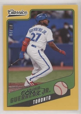 2022 Panini Chronicles Classics Gold /10 Vladimir Guerrero Jr #19 - Image 1 of 2