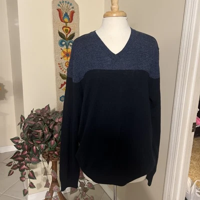 Banana Republic 100% Merino Wool 2-tone Blue V-neck Sweater Sz XL  - Изображение 1 из 3