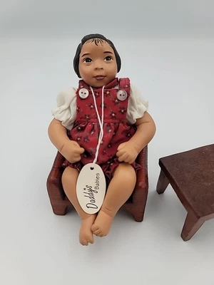 Vnt Daddy's Babies 娃娃 西班牙裔 美国迷你 Rosie 家具 不包括 — 第 1/4 张图片