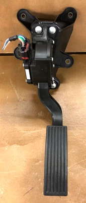 Hyundai Sonata 2007 acelerador de pedal de gasolina 2006-2008 Foto 1 de 4