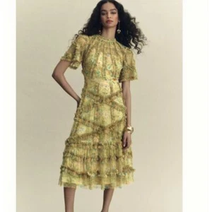 Mac Duggal Floral Flutter-Sleeve Mesh Print Tea-Length Dress Size 8 NWT - Picture 1 of 11