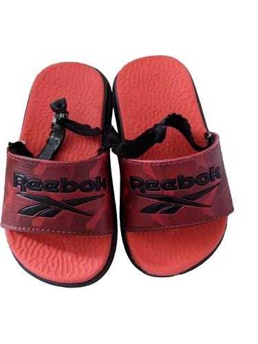Sandali REEBOK bambino bambino! Taglia 8 grazioso elastico parzialmente allungato