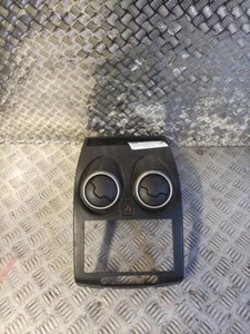 NISSAN QASHQAI J10 MK1 2007-2013 ASSETTO CRUSCOTTO CENTRALE CON PRESE D'ARIA, INTERRUTTORE DI PERICOLO - Foto 1 di 4