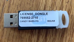 1 DONGLE LICENCIA IGT SOLO BARRAS DE CARAMELO PO 002JN9 FAMILIA 14 AVP G20 G23 - Imagen 1 de 1