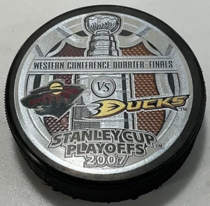 2007 ANAHEIM DUCKS vs MINNESOTA WILD Stanley Cup Playoff disco da collezione - Foto 1 di 2