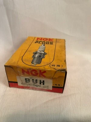 Caja de 10 bujías NGK BUH 18760 Foto 1 de 2