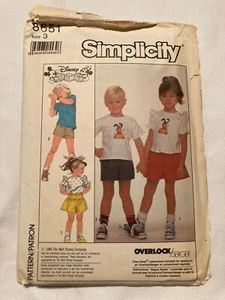 8651 Pantalones Cortos Simplicity Disney Niños Culottes Tejidos Prendas para el torso Transferencia Costura Patrón 3 - Imagen 1 de 1