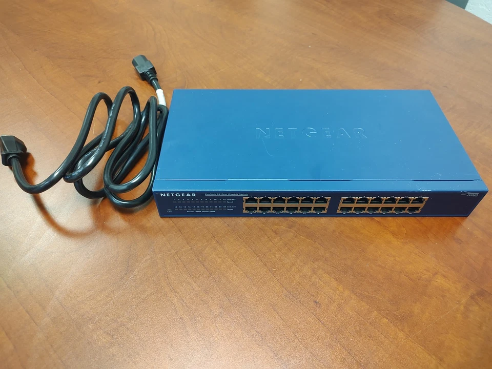 NETGEAR JGS524 V2 - Image 1 of 1