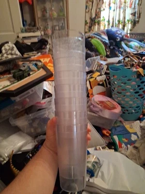 Set of 8 Durable Vintage Plastic Glasses Cups Restaurant Tumblers 16oz Clear - Image 1 of 4