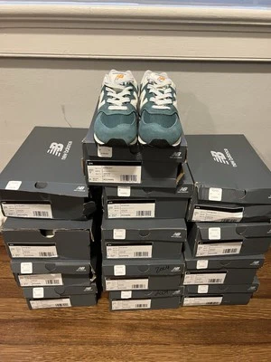 Children Unisex Sneakers & Athletic Shoes New Balance Kids 574 Size 2 Youth - Image 1 of 3