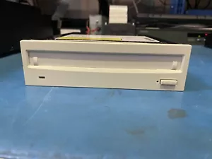HP C1113J 5,2 GB optisches internes MO-Laufwerk, SMO-F551-01 SCSI, GETESTET - Bild 1 von 9
