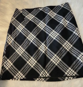 Talbots Women's Sz 14P Lined Black/Wht Plaid Wool Blend Skirt NWT TA-9 - Bild 1 von 5