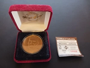 Michael Jordan Bronze Medallion Highland Mint Upper Deck 1996 COA 9998/20000 HOF - Picture 1 of 11