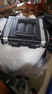 Estuche rígido Stagg para rack de 2 unidades - negro - ABS-2US Location4 Foto 1 de 4