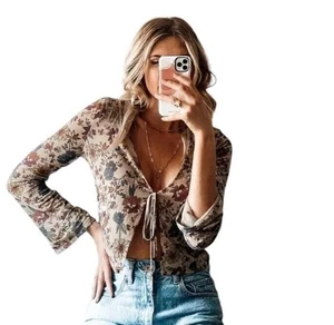 Top Corto Lani The Label Cindy Floral Boho Hada Talla XS Malla Tostada Corbata Frontal - Imagen 1 de 9