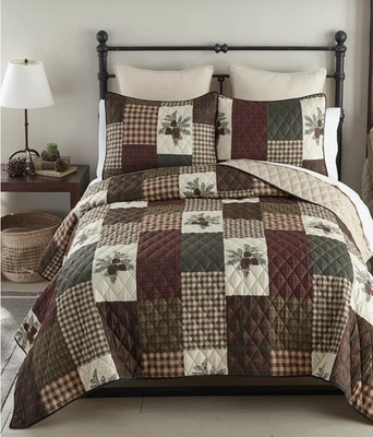 Pine Cone Panels Printed Quilt Set Country Lodge Rustic Cabin Tree Theme New - Image 1 of 4