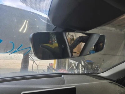 Used Front Center Interior Rear View Mirror fits: 2017 Audi A4 Front Center Grad - Image 1 of 4