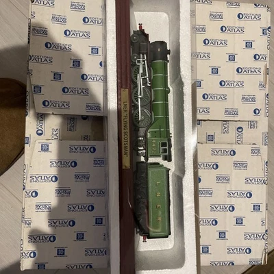 Atlas Edition A4 Class LNER Flying Scotsman Static Train Modell  - Bild 1 von 4