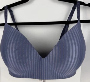 Victoria’s Secret Sujetador 34DD Arándano Esmerilado Camiseta Ligeramente Forrada Inalámbrica - Imagen 1 de 9