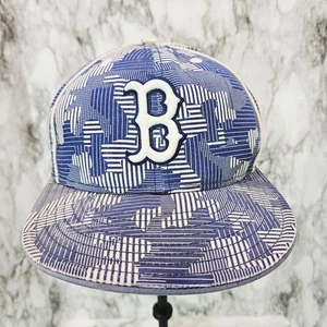 Cappello New Era 59Fifty Boston Red Sox 7 1/4 MLB blu mimetico baseball stampa all over - Foto 1 di 16