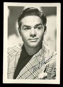 PHIL HANNA (1910-1957) signed 3 1/2" x 5" photo | Actor/Singer - autograph - Picture 1 of 2