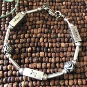 Silpada 925 Sterling Silver Hope Joy Dream Message Bead Bracelet Israel B1913 - Picture 1 of 12