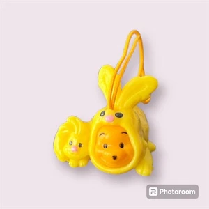 DISNEY WINNIE THE POOH PEEK-A-POOH SERIE 18 Mini Winnie Dangler Bunny - Imagen 1 de 2