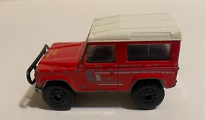 VINTAGE ~ Matchbox Land Rover  Ninety Red w/White Top 1:62 Scale - 1987 - Picture 1 of 6