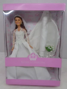 Rettungsboote Prinzessin Catherine Hochzeit Puppe 2010 Kate Middleton Braut Arklu Rarität - Bild 1 von 7