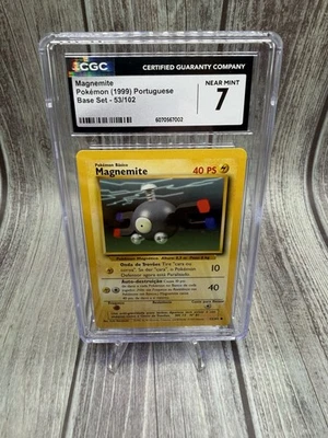 Magnemite Pokémon (1999) Portuguese Base Set - 53/102 CGC 7 Near Mint  - Image 1 of 4